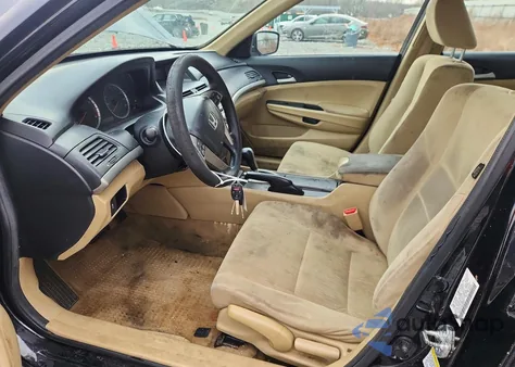 2011 Honda Accord Lx z USA, uszkodzony, nr VIN 1HGCP2F34BA056527